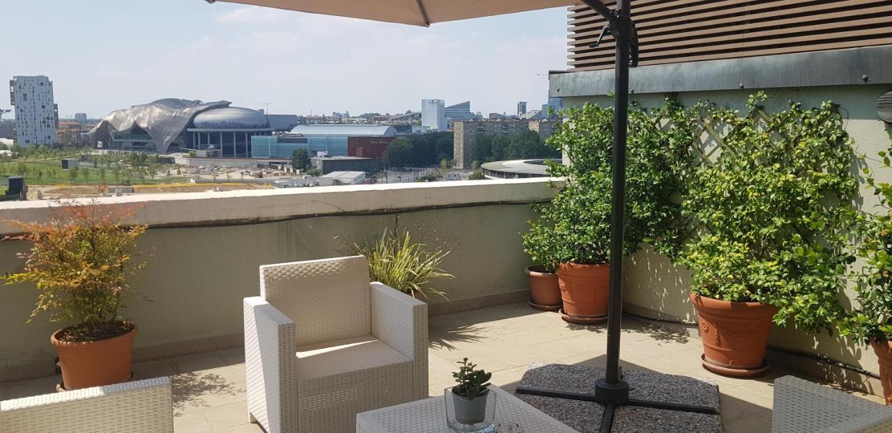 City Life Sky Apartment- Mico- Breathtaking Penthouse ميلان المظهر الخارجي الصورة